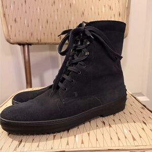 Tod’s Winter Gommino Ankle Boots in Suede